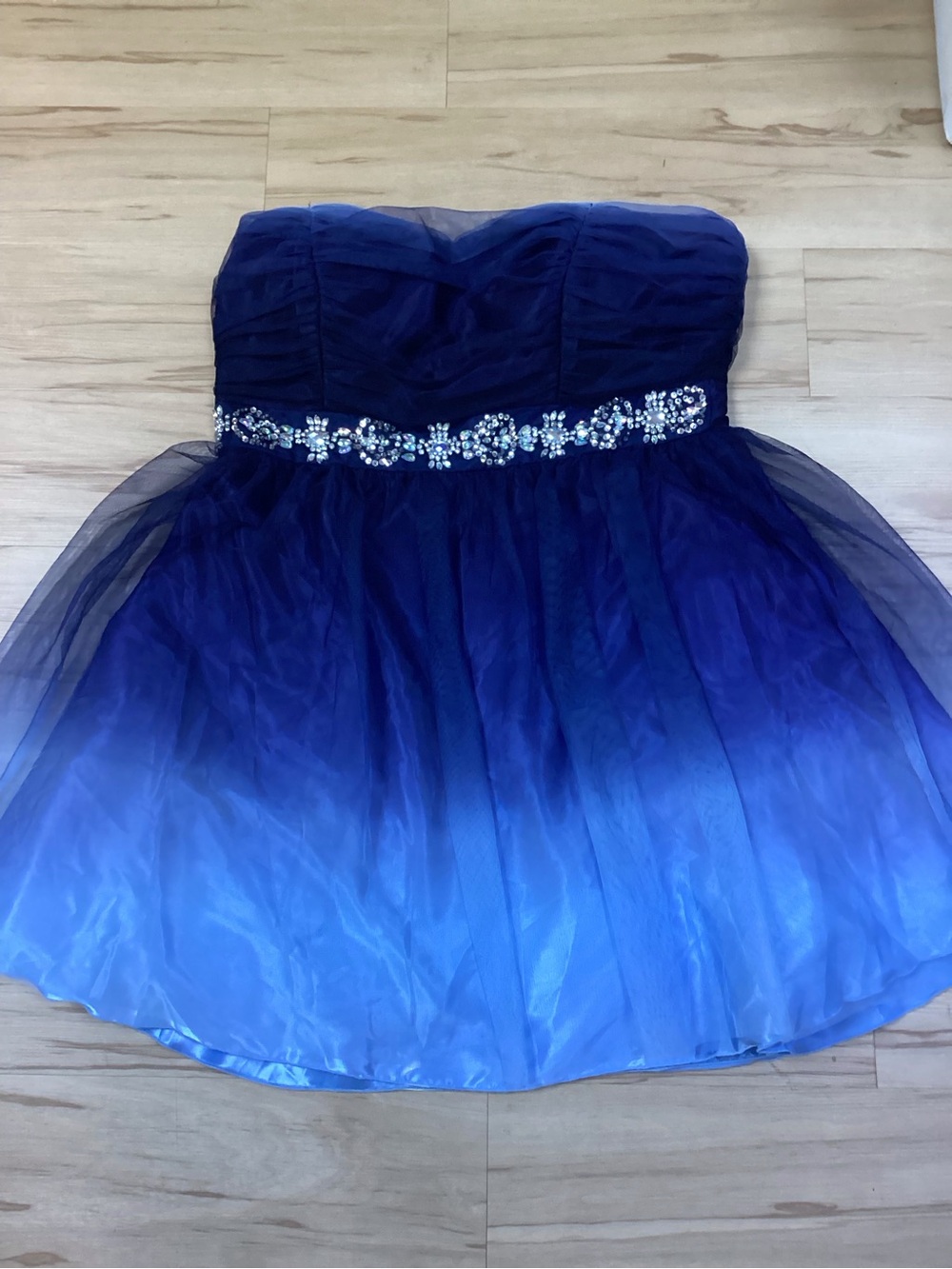 B.Smart Strapless Ruched Bodice Sapphire Blue Ombré Party Dress Jeweled Waist 16